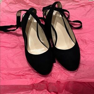 Nine West black suede lace-up sling back heels size 8.5M